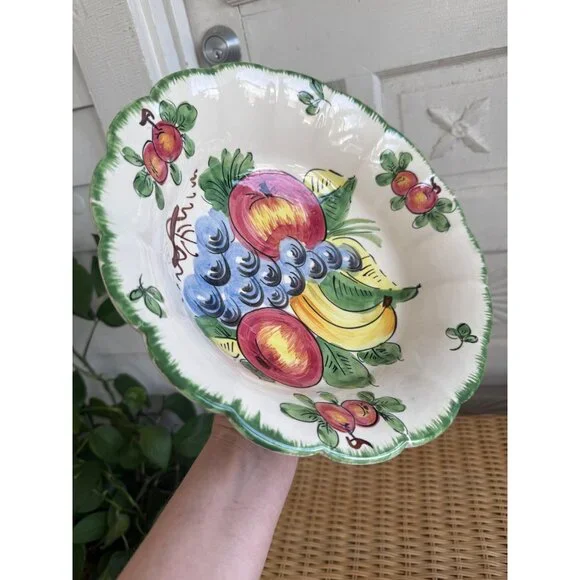 Vintage 60's Italian Art Pottery Hand Painted Fruit/Pasta Bowl 11" - Picture 2 of 10